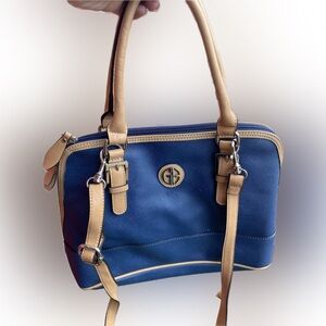 Giani Bernini purse NWT